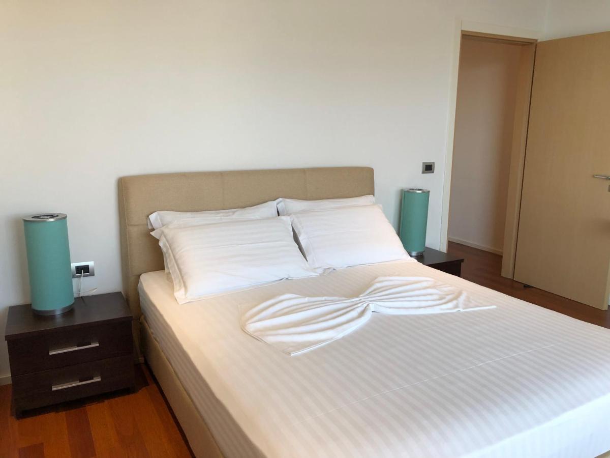 Nemesis Hotel Sarandë Eksteriør bilde