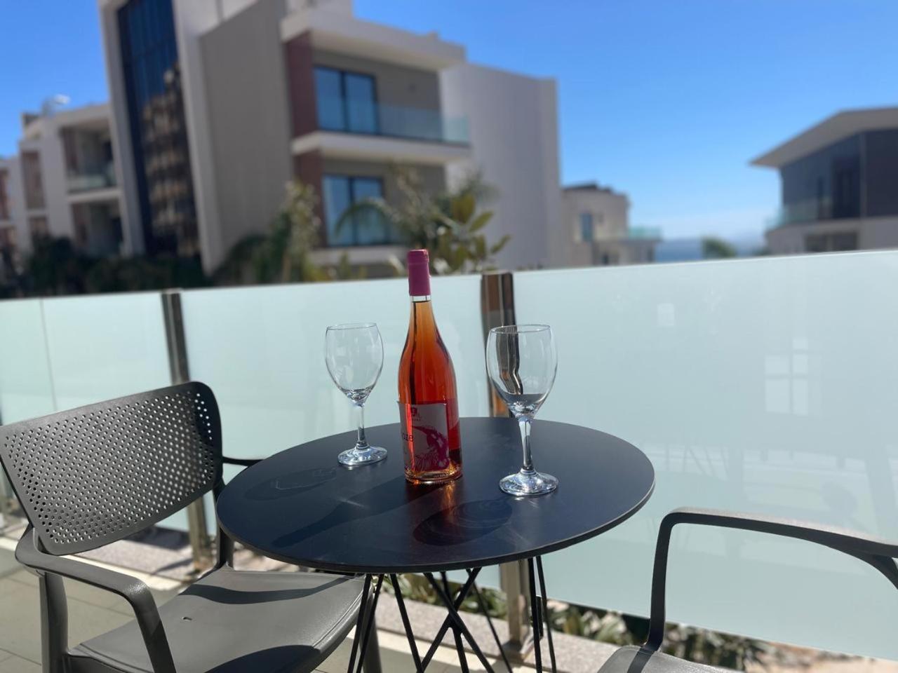 Nemesis Hotel Sarandë Eksteriør bilde