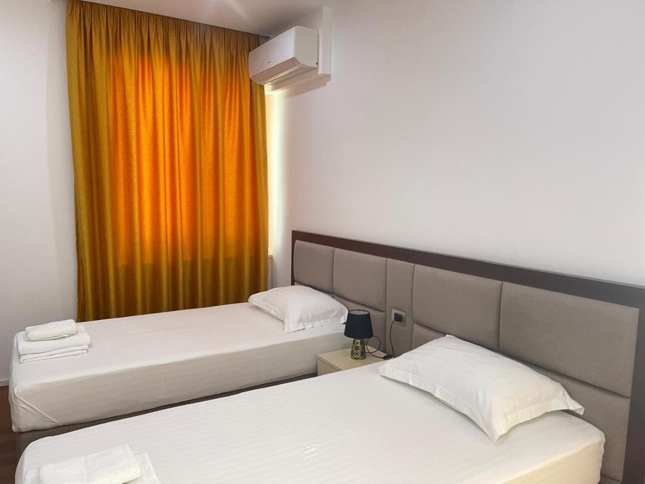 Nemesis Hotel Sarandë Eksteriør bilde